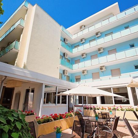 Hotel Helios Riccione Kültér fotó